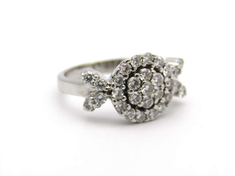 18K gold diamond ring.