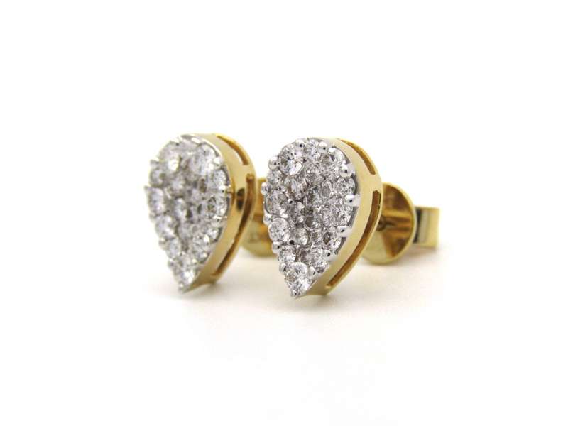 18K gold diamond cluster earrings.