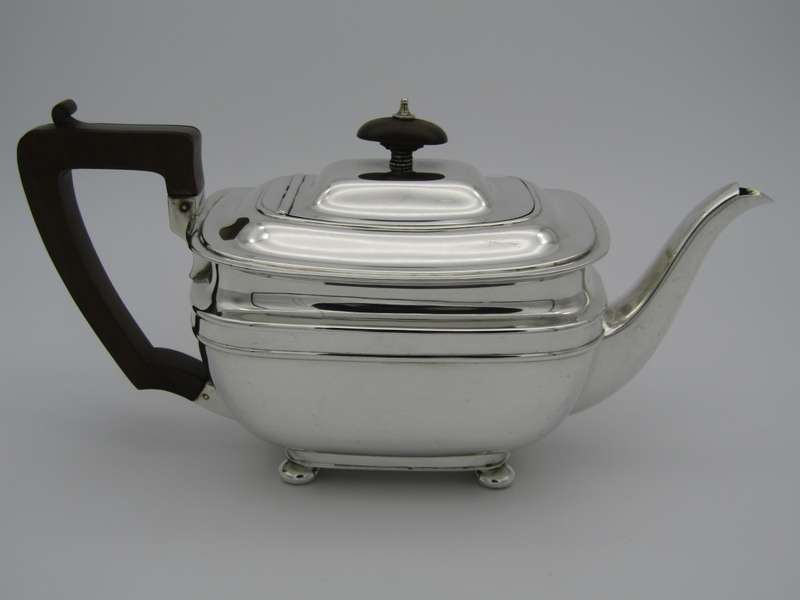 Art Deco three piece tea set by Harrison Bros and George Howson, Sheffield, 1935.