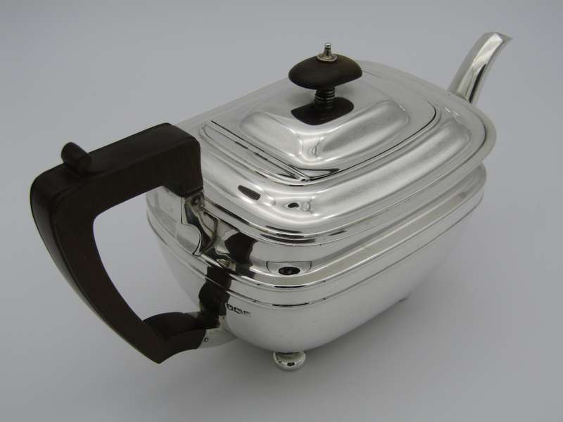 Art Deco three piece tea set by Harrison Bros and George Howson, Sheffield, 1935.