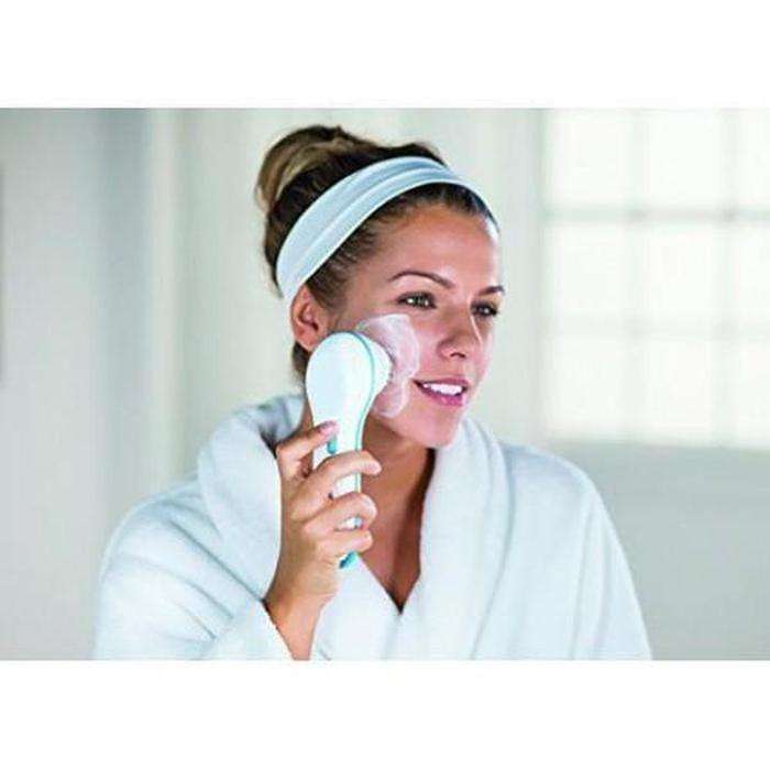 Cleansing Facial Brush