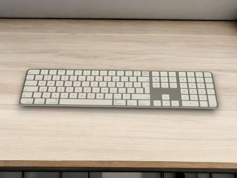 Apple Magic Keyboard with Numeric Keypad & Touch ID - International English (Silver) - Pre Owned ...