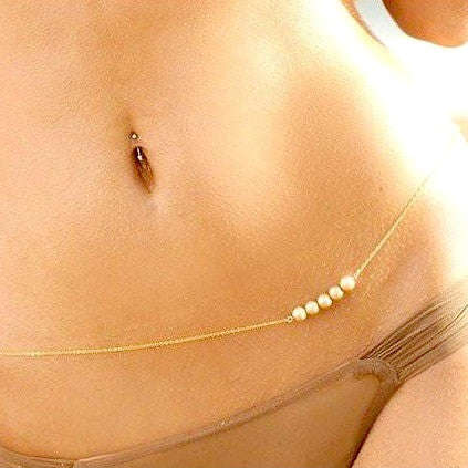 Belly Chain with Multiple Pearl Detail - Silver