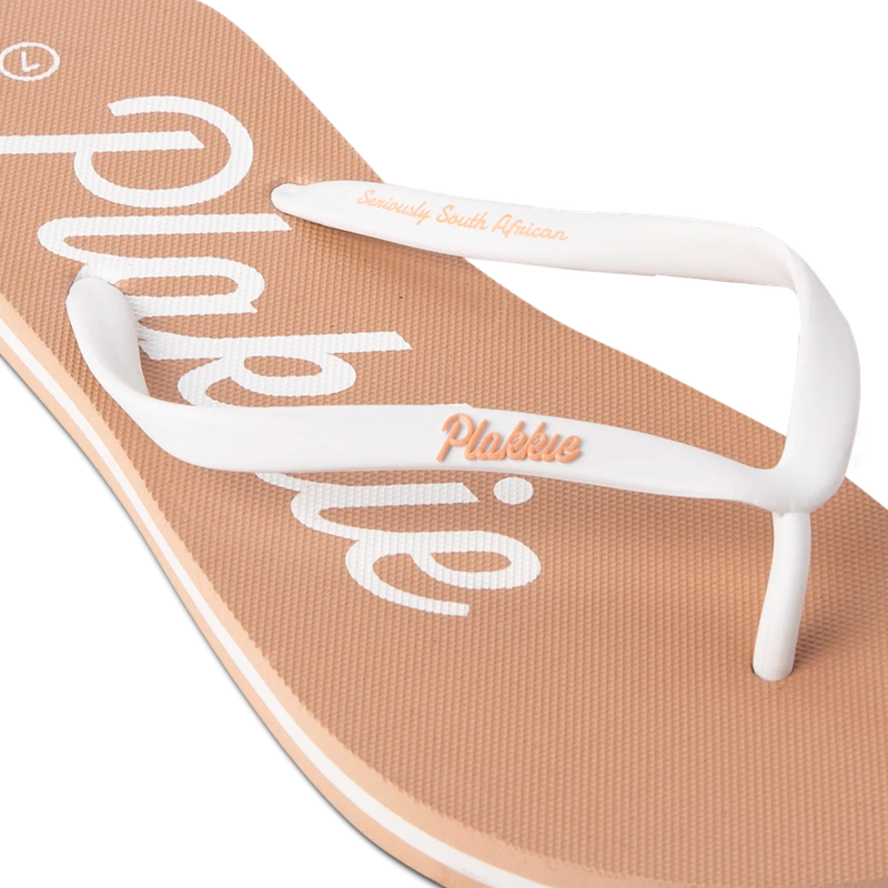 Plakkie Coffee Bay (Tan and White)