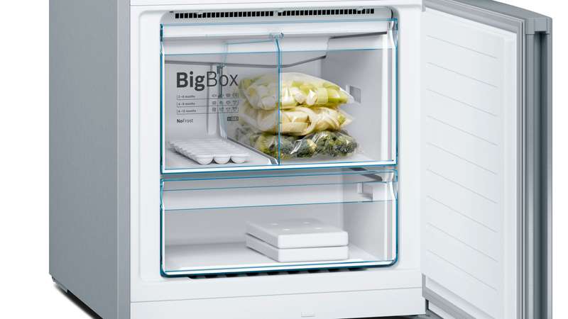 BOSCH FRIDGE FREEZER COMBI 505L SILVER (WITH ANTI-FINGERPRINT) KGN56VI30U