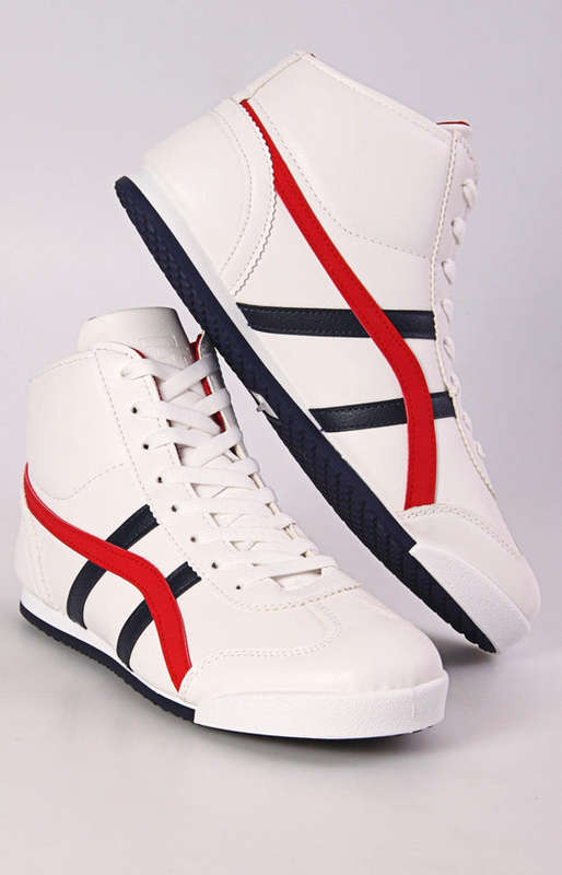 TOMTOM Men`s Aura Sneakers