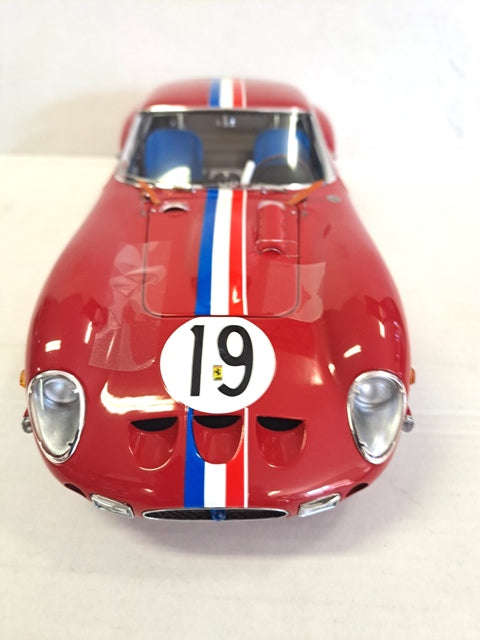 FERRARI 250 GTO 1962 LM#19 RED 1/18, DIECAST COLLECTABLES