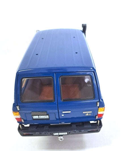TOYOTA LANDCRUISER 60 BLUE 1/18, DIECAST COLLECTABLES