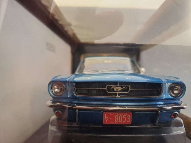 Ford Mustang Coupe 1965 Turquoise metallic 1:18