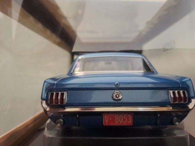 Ford Mustang Coupe 1965 Turquoise metallic 1:18