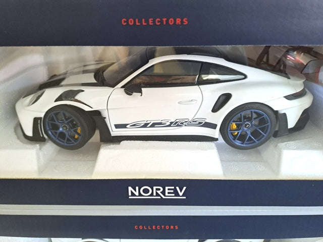 Porsche 911 GT3 RS w/Weissach Pack 2022 White/Indigoblue
