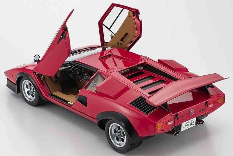 LAMBORGHINI COUNTACH WALTER WOLF RED  1/12, DIECAST COLLECTABLES
