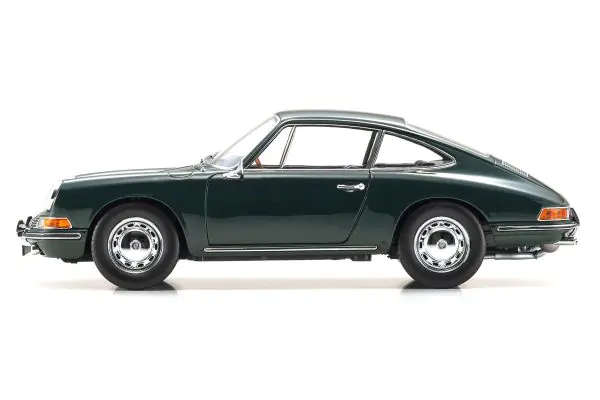 PORSCHE 911 901 IRISH GREEN 1/18, DIECAST COLLECTABLES