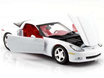 CORVETTE C6 WHITE 2005 1/24, DIECAST CAR, COLLECTABLE CAR.