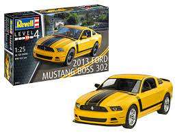 MUSTANG BOSS 302 2013 1/25, PLASTIC SCALE MODEL KIT