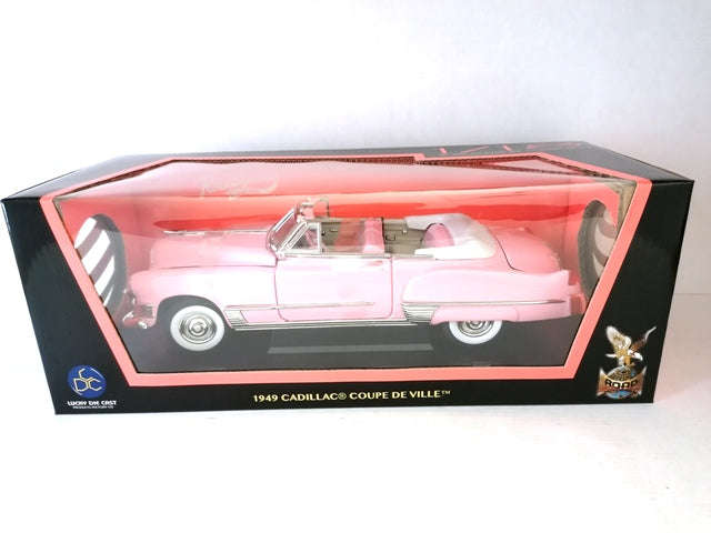 1:18 CADILLAC COUPE DE VILLE PINK DIECAST