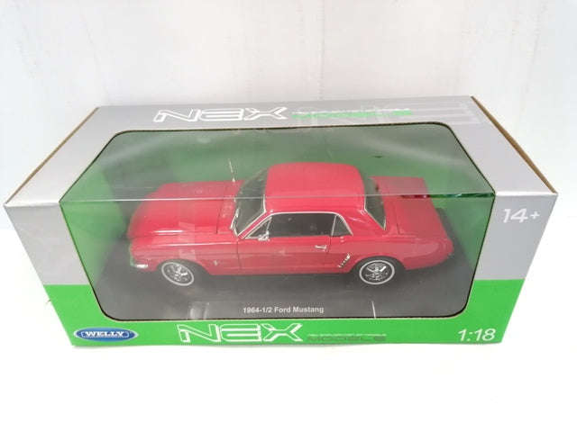 FORD MUSTANG COUPE RED 1964 & 1/2 DIECAST 1/18, DIECAST CAR, COLLECTABLE CAR.