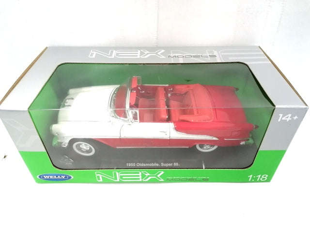 OLDSMOBILE SUPER 88 CONVERTIBLE RED/WHITE 1955 DIECAST 1/18 DIECAST CAR,COLLECTABLE CAR.