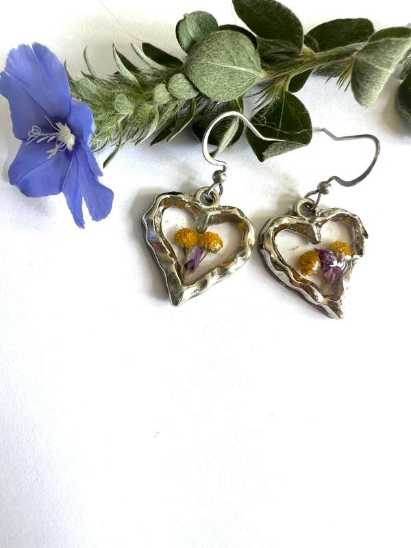 Tiny Spiky Purple Gorse Fynbos in Dainty Heart Frame