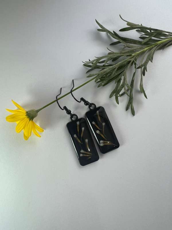 Fynbos Blast Black Rectangle Resin Earrings