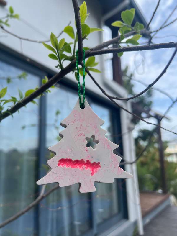 Christmas Tree Ornament with Merry and Star