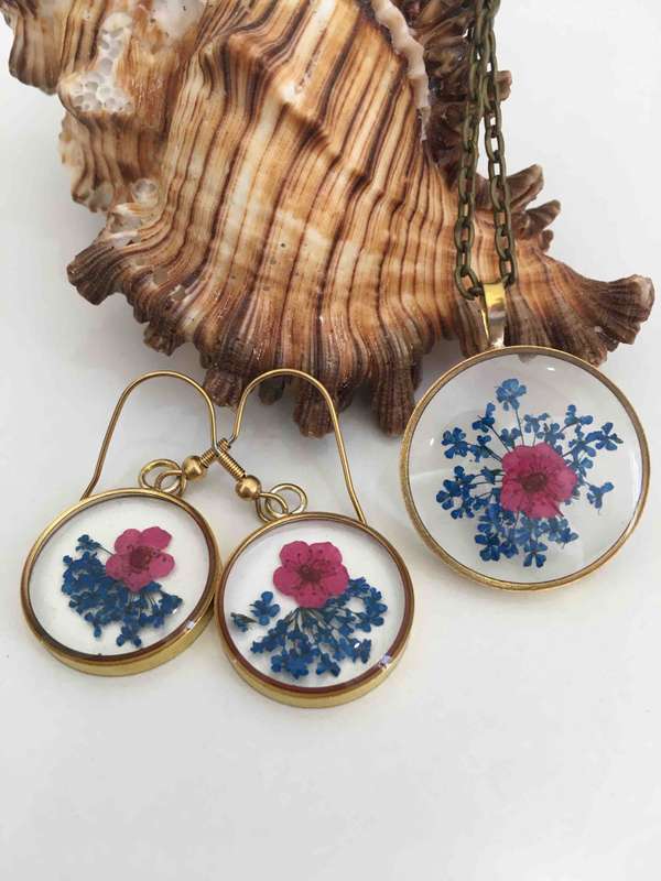 Blue Fynbos Blast and pink Resin Jewellery
