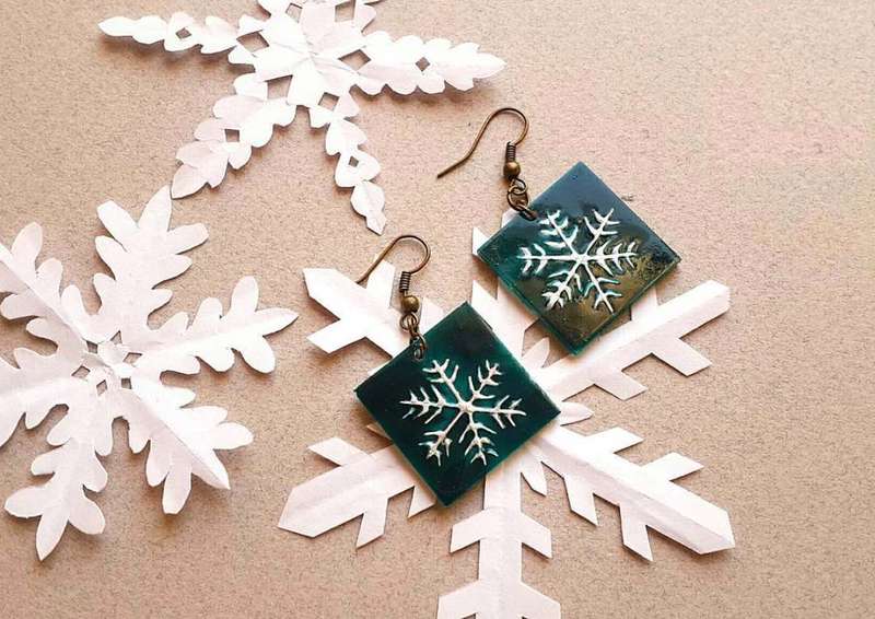 Snowflake Earrings and Bracelet half set
