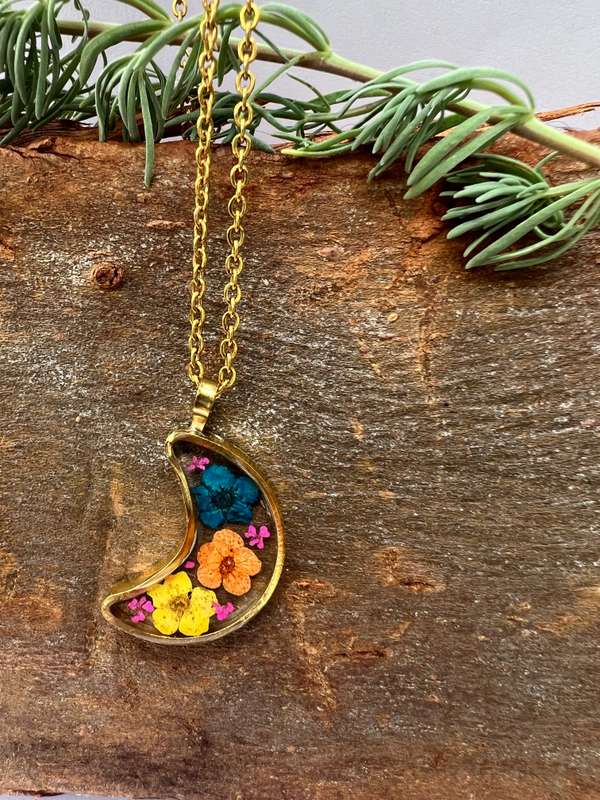 Fynbos Blast Tiny Moon Shape Resin Jewellery