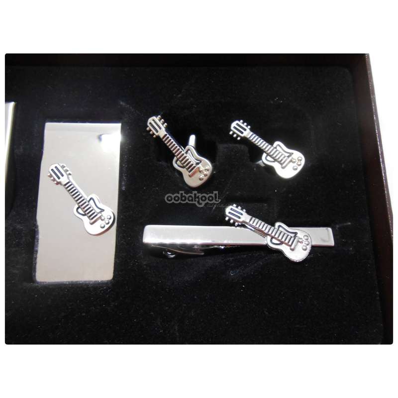 The Stylish Man Gift Set / Card Holder, Money Clip, Tie Clip & Cuff Links / Stainless Steel Guita...