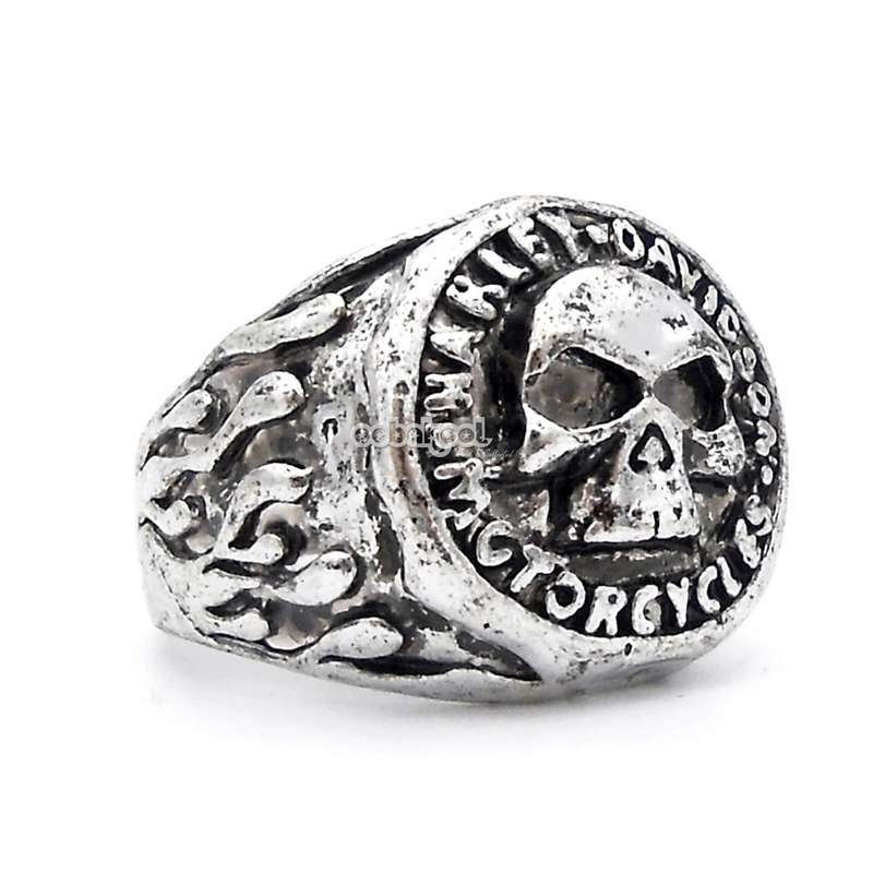 Harley Davidson Motorcycles / Skull Ring / Stainless Steel - Size 7