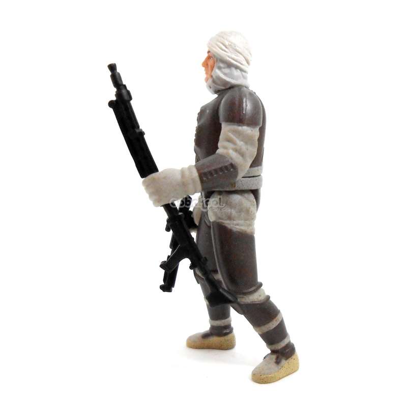 Star Wars / Dengar - Bounty Hunter / POTF Collection / 1997 Hasbro 3.75 Inch Action Figure