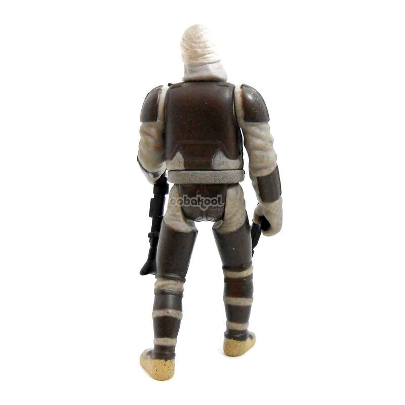 Star Wars / Dengar - Bounty Hunter / POTF Collection / 1997 Hasbro 3.75 Inch Action Figure