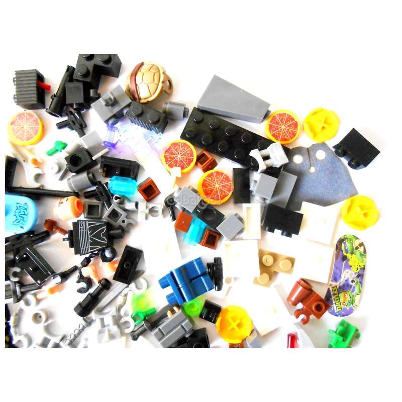 Tub O Brick / Selection of Extras / OobaKool Mini figure Spares