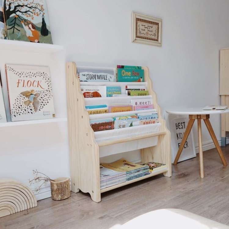 Little Readers Wooden Bookshelf