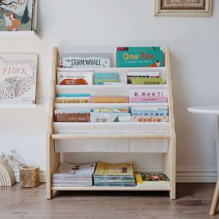 Little Readers Wooden Bookshelf