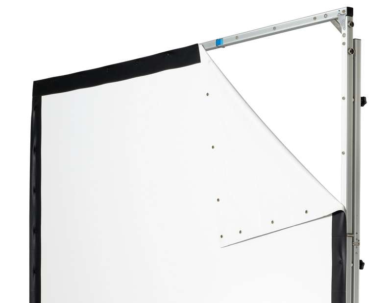 Grandview 120" 16:9 Super Mobile Fastfold Set, case, legs and front screen