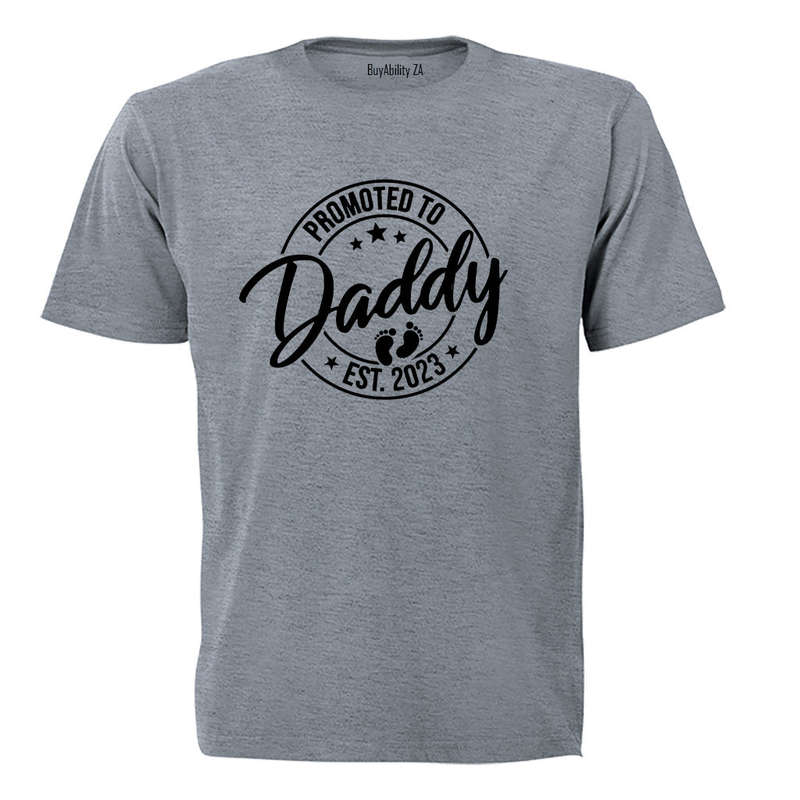 Daddy EST 2023 - Adults - T-Shirt