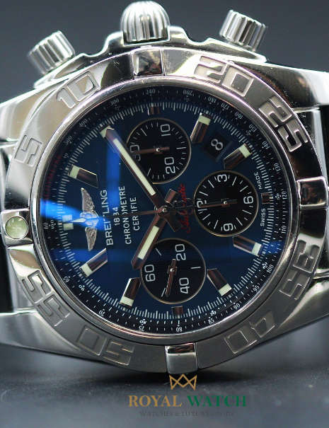 Breitling Chronomat 44mm Blue Dial - AB0110 ()