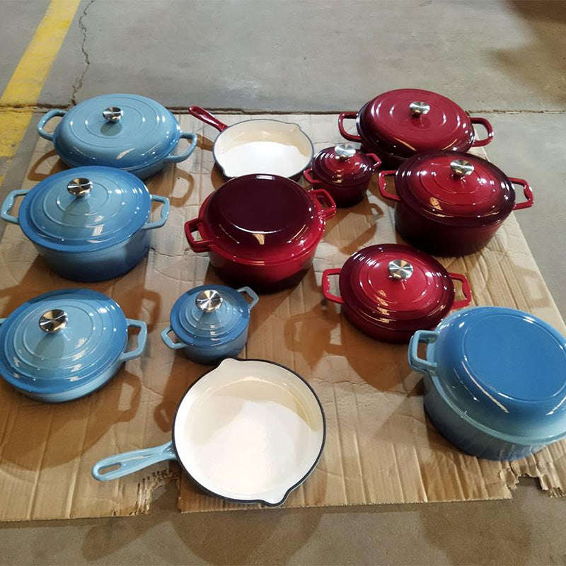 La Cocina Cast Iron 11pc Cookware Set - Red
