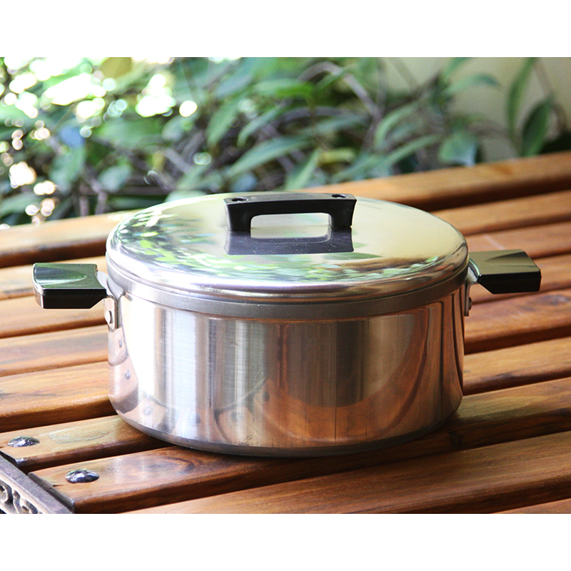 Bon Voyage 10 Piece Pots Set with Bakelite Handles