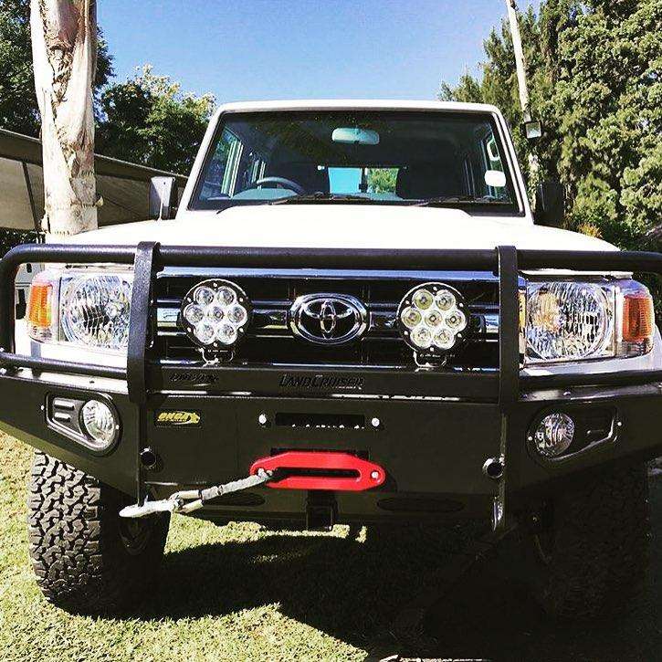 70W Night Raider Spotlight 6300 lumen - Set of 2 - Set of 2