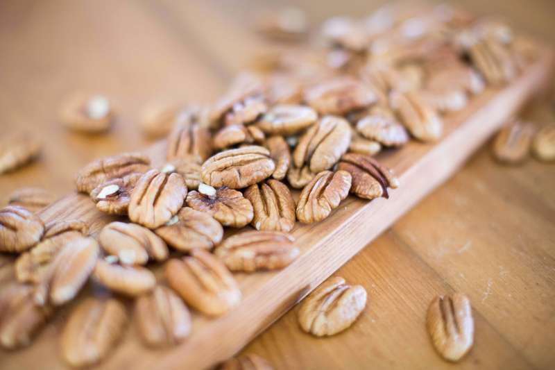 Raw Pecan Nut Halves (500g)