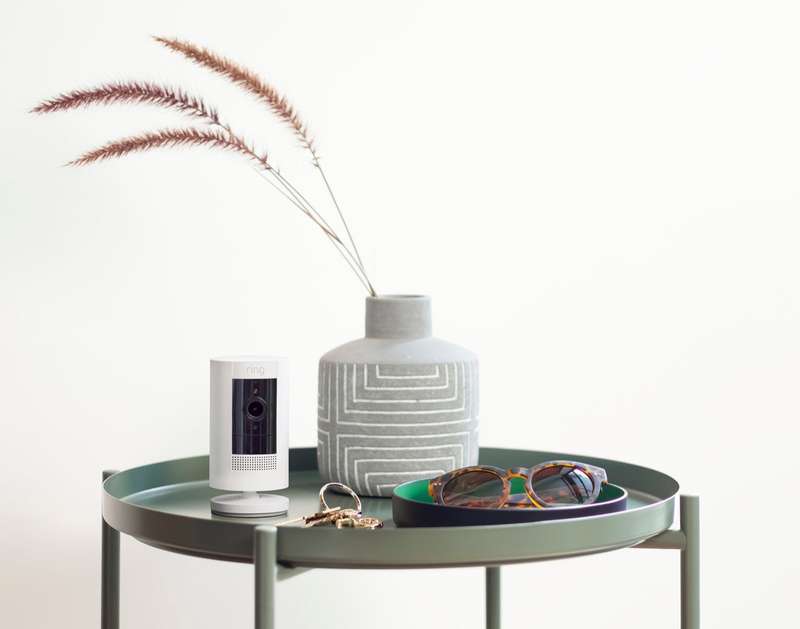 Camara on a side table.