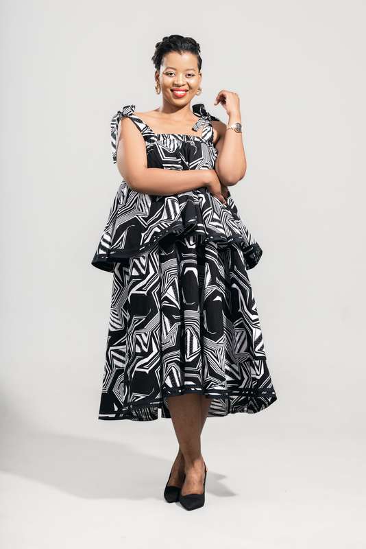Women's Izwe Lethu Dress short (Kumkanikazi)