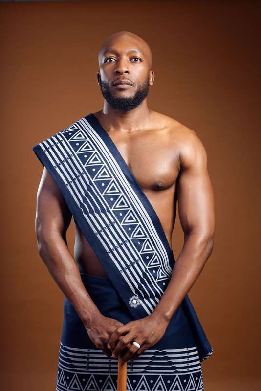 Men's KwaNtu Shawl - Navy