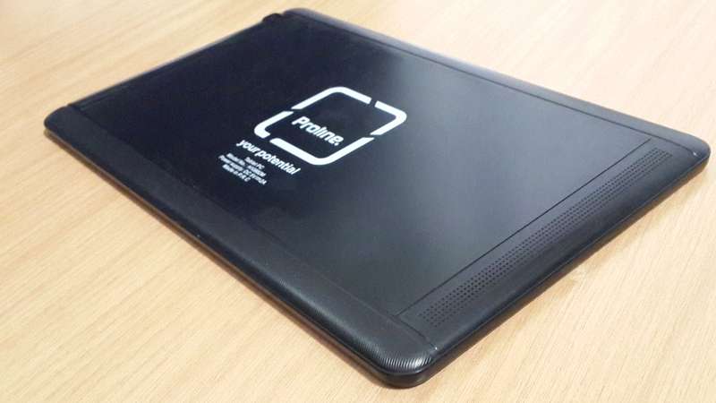 Proline Tablet PC 10" Black Model: H10882M - Cracked Screen - Great For Spares