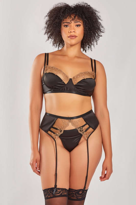 Plus Size Black Sexy Salma Bra & Garter Set