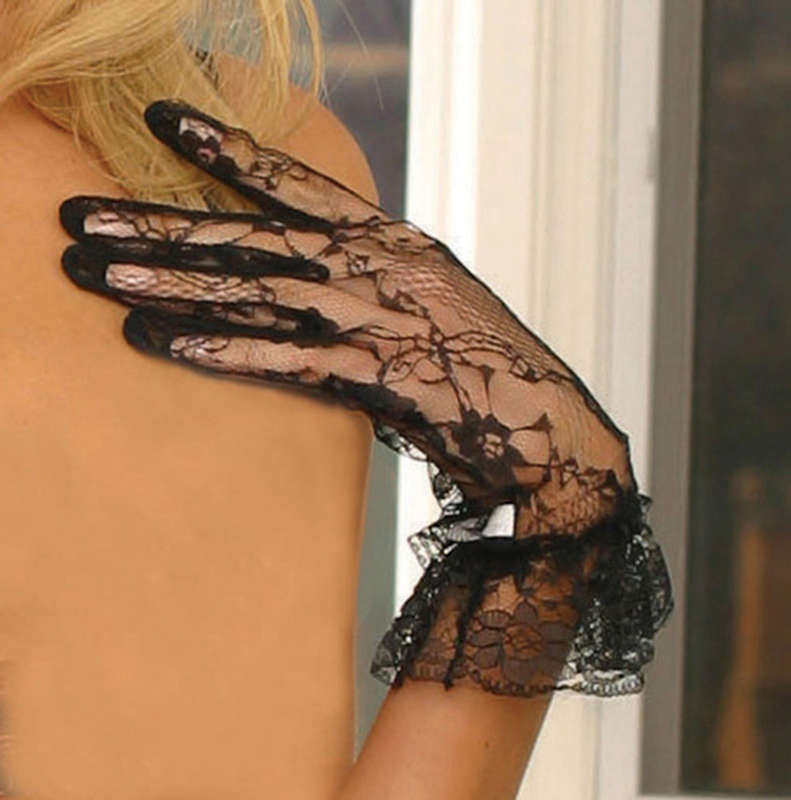 Lace Gloves