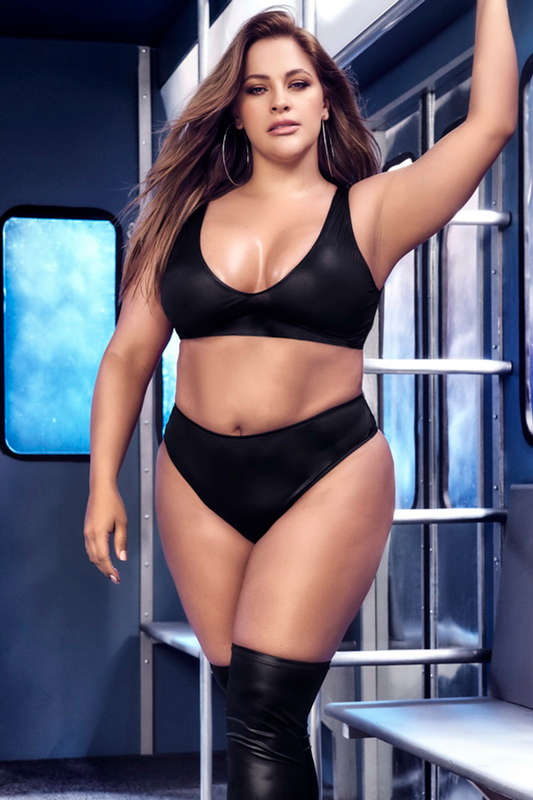 Plus Size Make Me Lace Up Wet Look Bra Lingerie Set