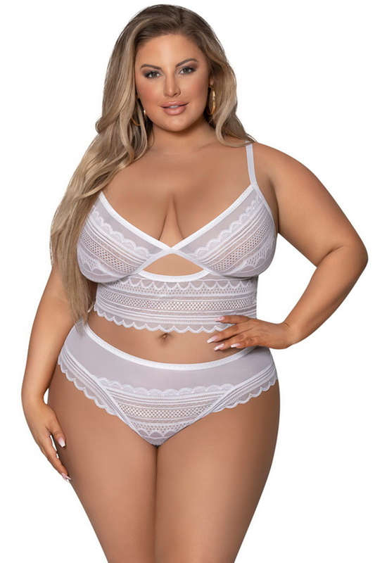 Plus Size White Bralette & Cheeky Hipster